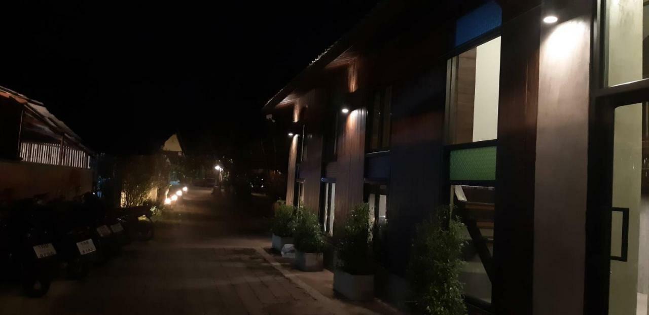 T&P At Pai Hotell Exteriör bild